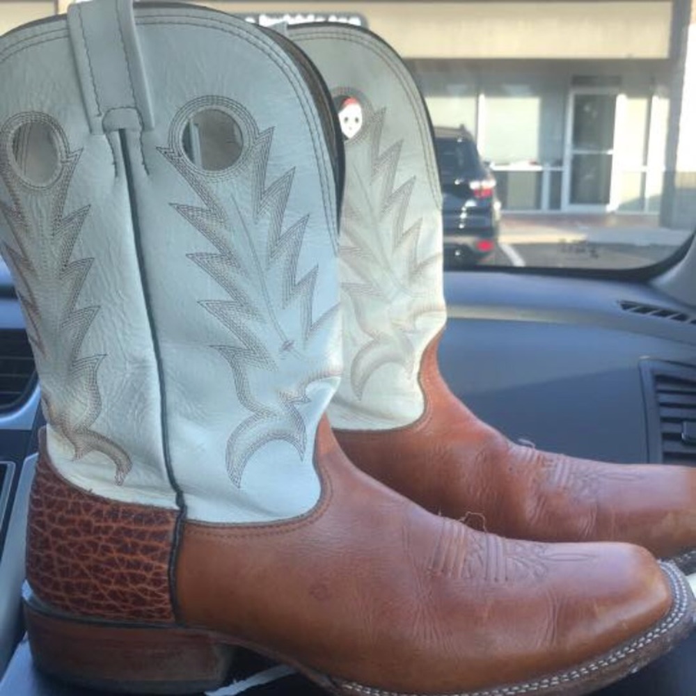 Ariat Men’s cowboy boots Size 13 D